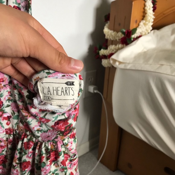 SOLD!! pacsun pink floral skater dress - Picture 3 of 7